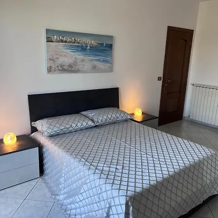 Fco Airport Titina's House Apartamento *