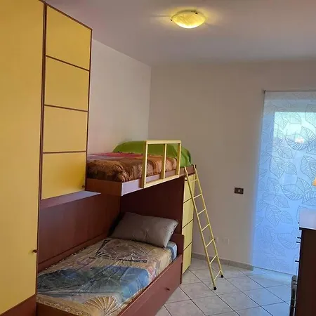 شقة Fco Airport Titina's House فيوميتشينو