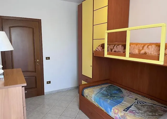 Fco Airport Titina's House Apartment